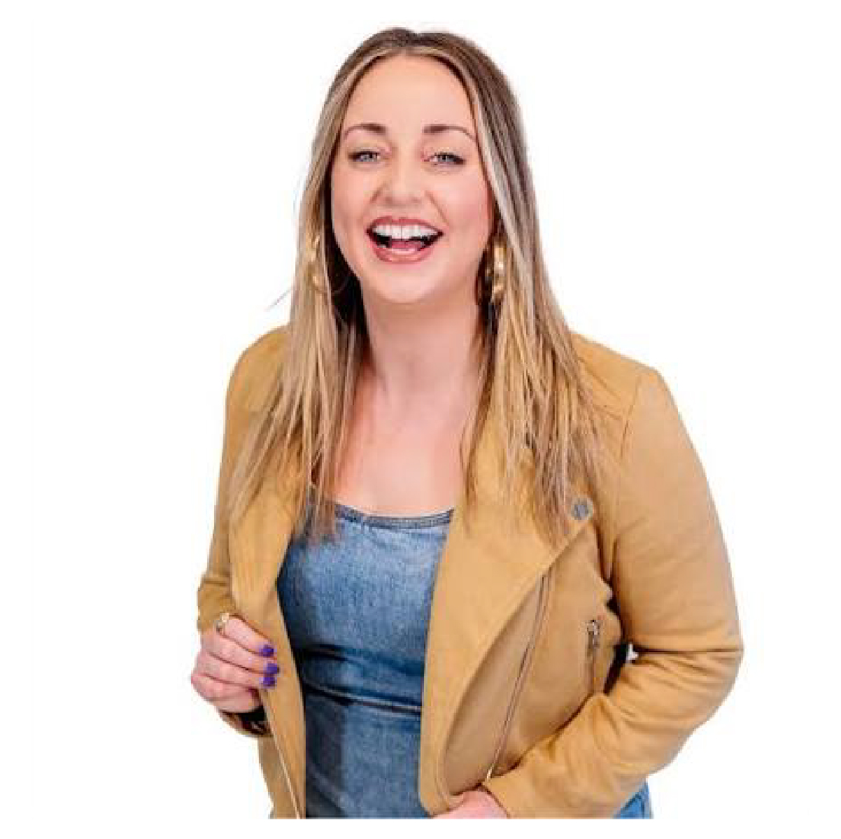 photo of anna marie with a link to her radio bio